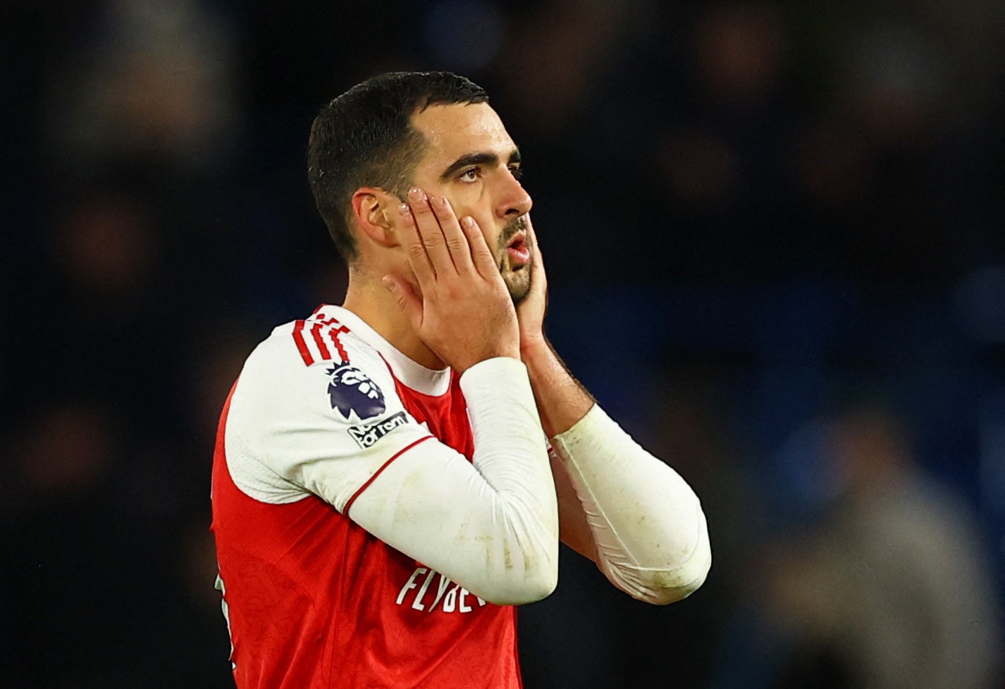 开云体育下载-早报：曼城2-2遭热刺连扳2球；维拉0-1小蜜蜂；曼联3-2绝杀富勒姆